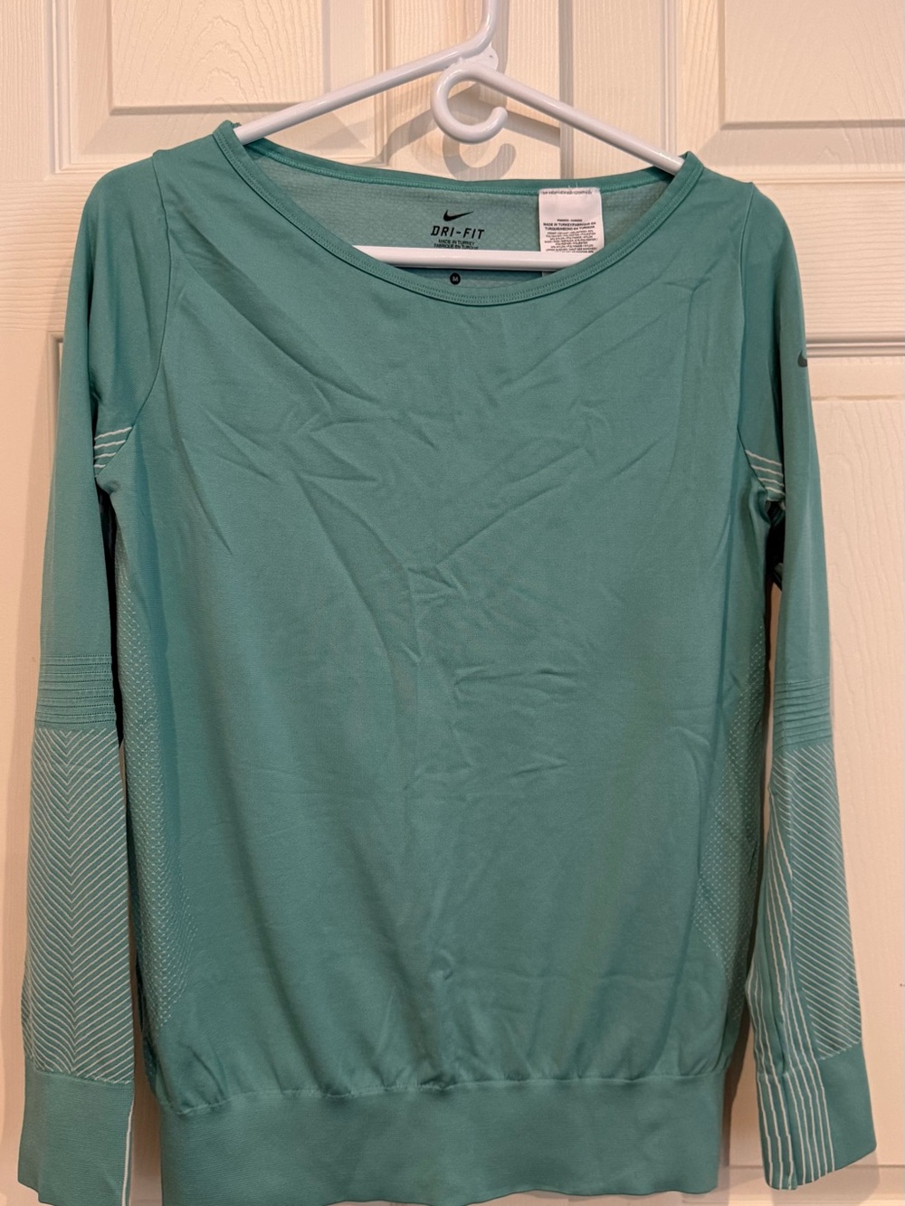 Nike Dri-FIT Long Sleeve Top - Light Teal Green